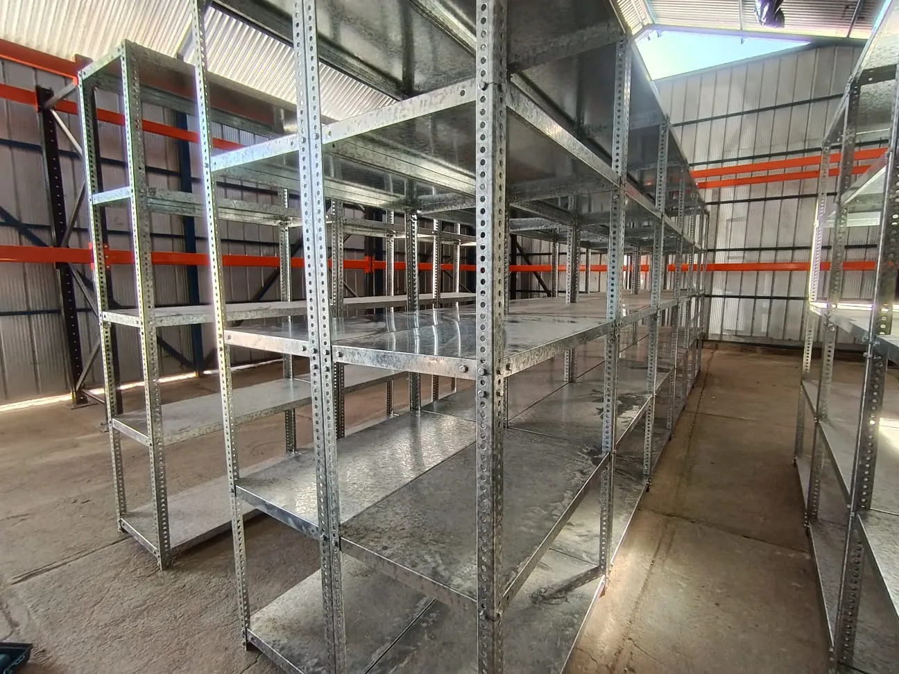 Proyecto de Rack Selectivo y Ángulo Ranurado en Quilpué - foto 2